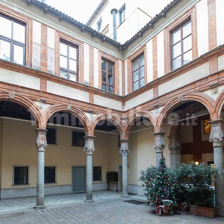 Lovely Apartment Piatti Duomo ミラノ エクステリア 写真