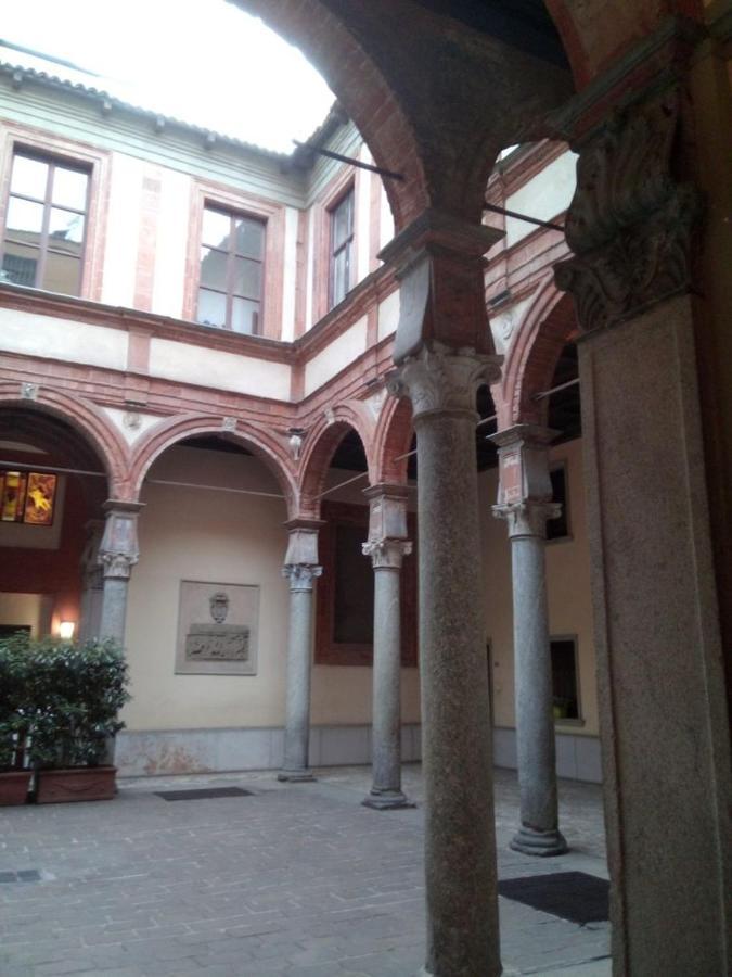Lovely Apartment Piatti Duomo ミラノ エクステリア 写真