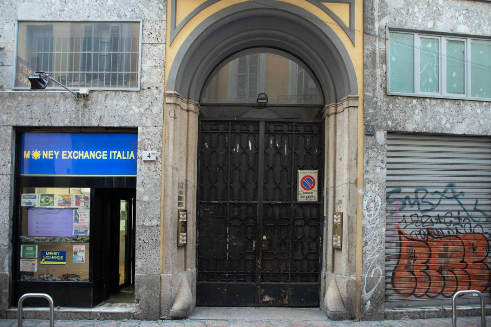Lovely Apartment Piatti Duomo ミラノ エクステリア 写真